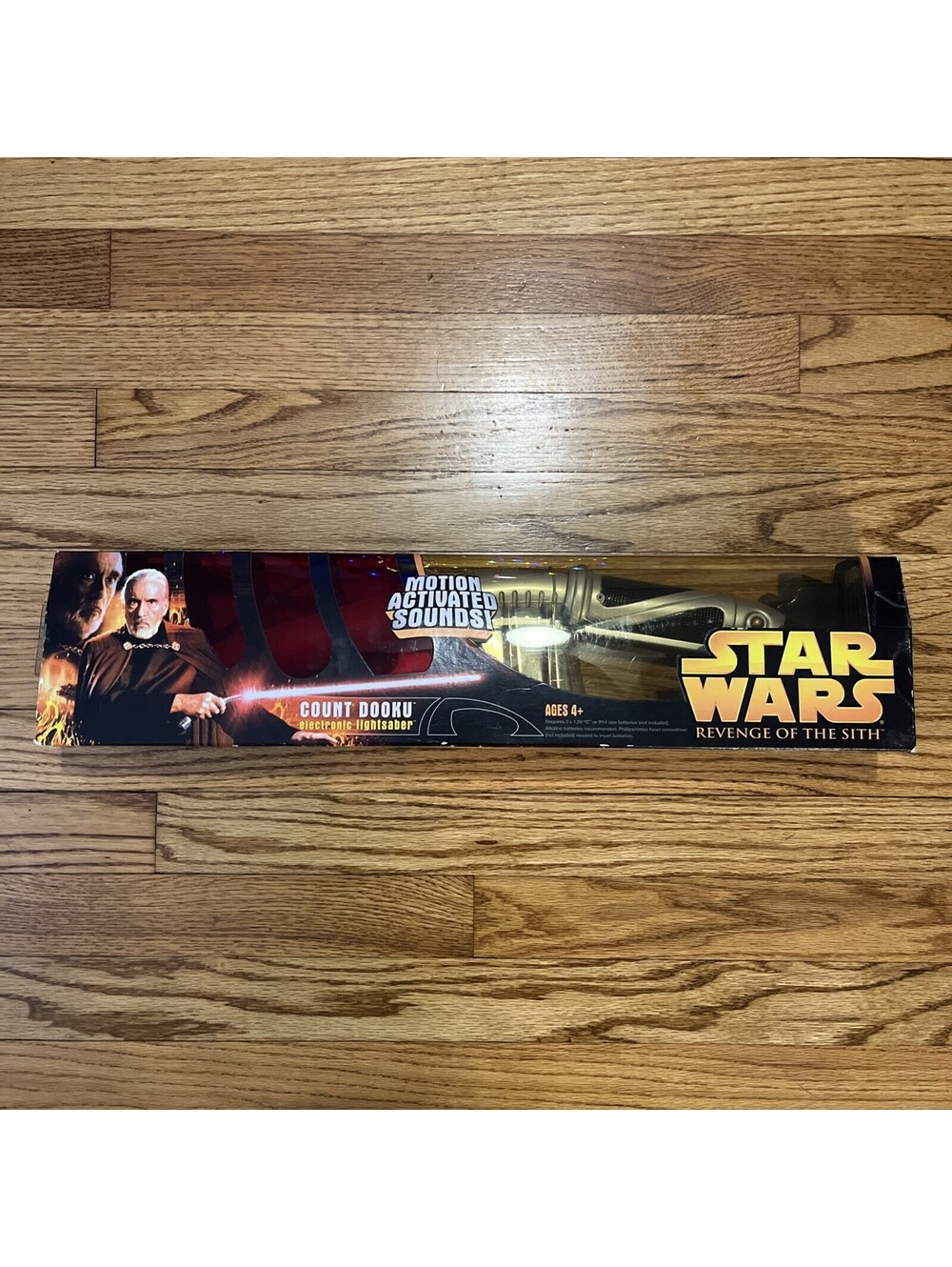 Count Dooku Revenge of the Sith Lightsaber New in Box Star Wars